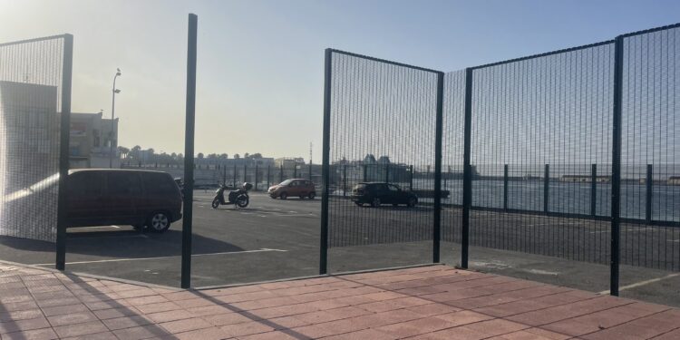 Rafael Montero se adueña del puerto: estalla la polémica por la eliminación del aparcamiento gratuito en Ceuta